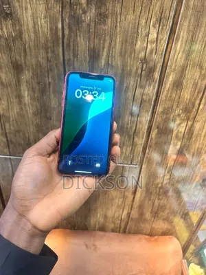 Apple iPhone XR 64 GB Red