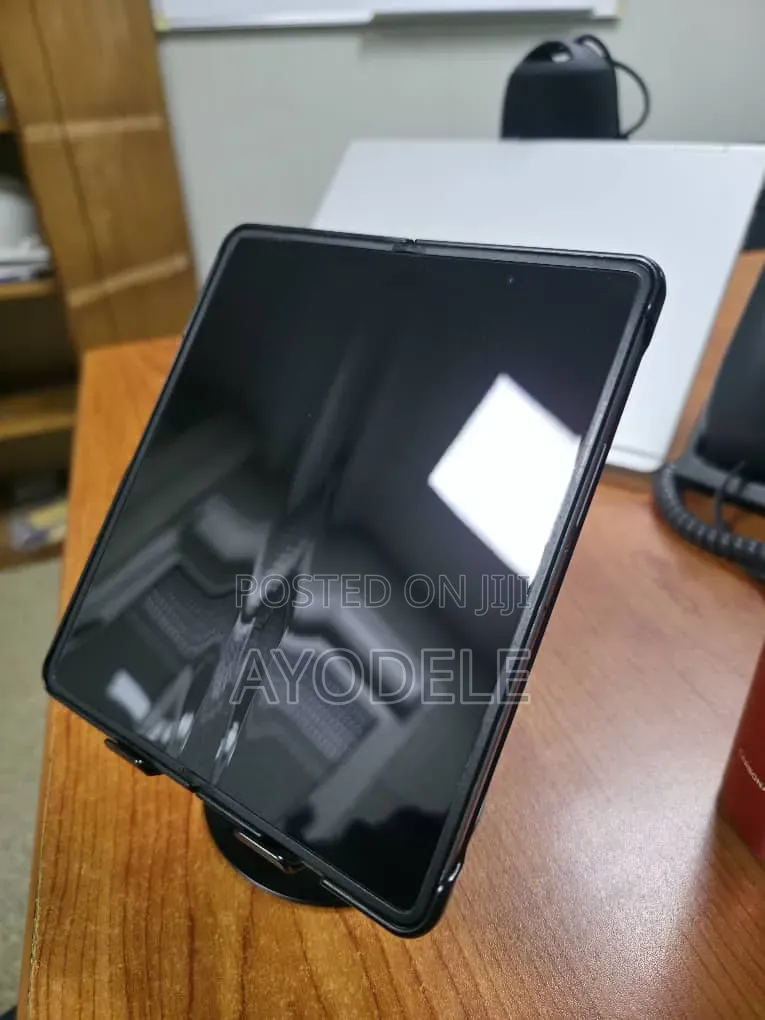 Tecno Phantom V Fold 512 GB Black