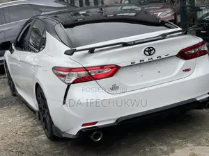 Toyota Camry 2022 White
