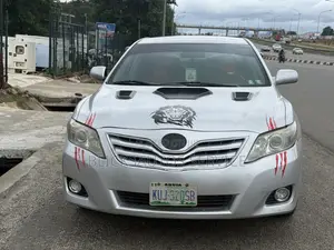 Toyota Camry LE 4dr Sedan (2.4L 4cyl 5A) 2008 Silver