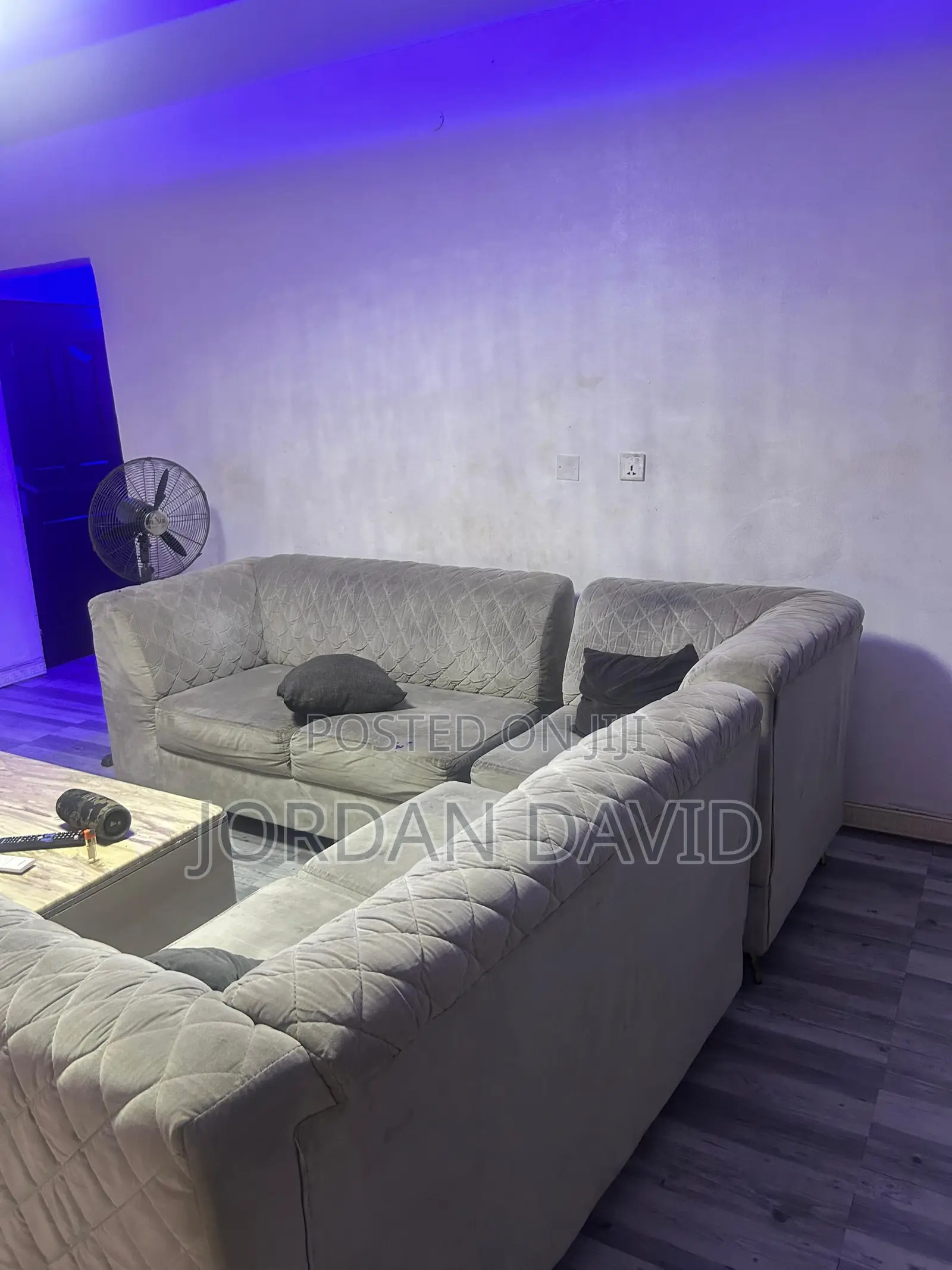 L Shape Chair