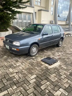 Volkswagen Golf 2004 Blue