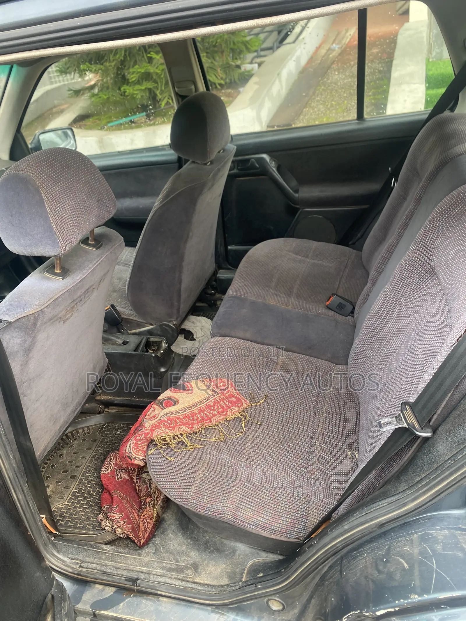 Volkswagen Golf 2004 Blue