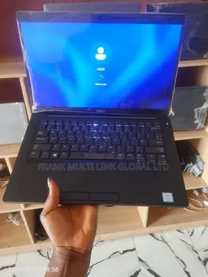 Laptop Dell Latitude 7390 8GB Intel Core i5 SSD 256GB
