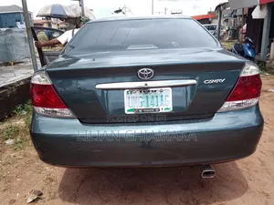 Toyota Camry 2004 Green