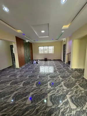 4bdrm Duplex in Okebadan Estate, Akobo for rent