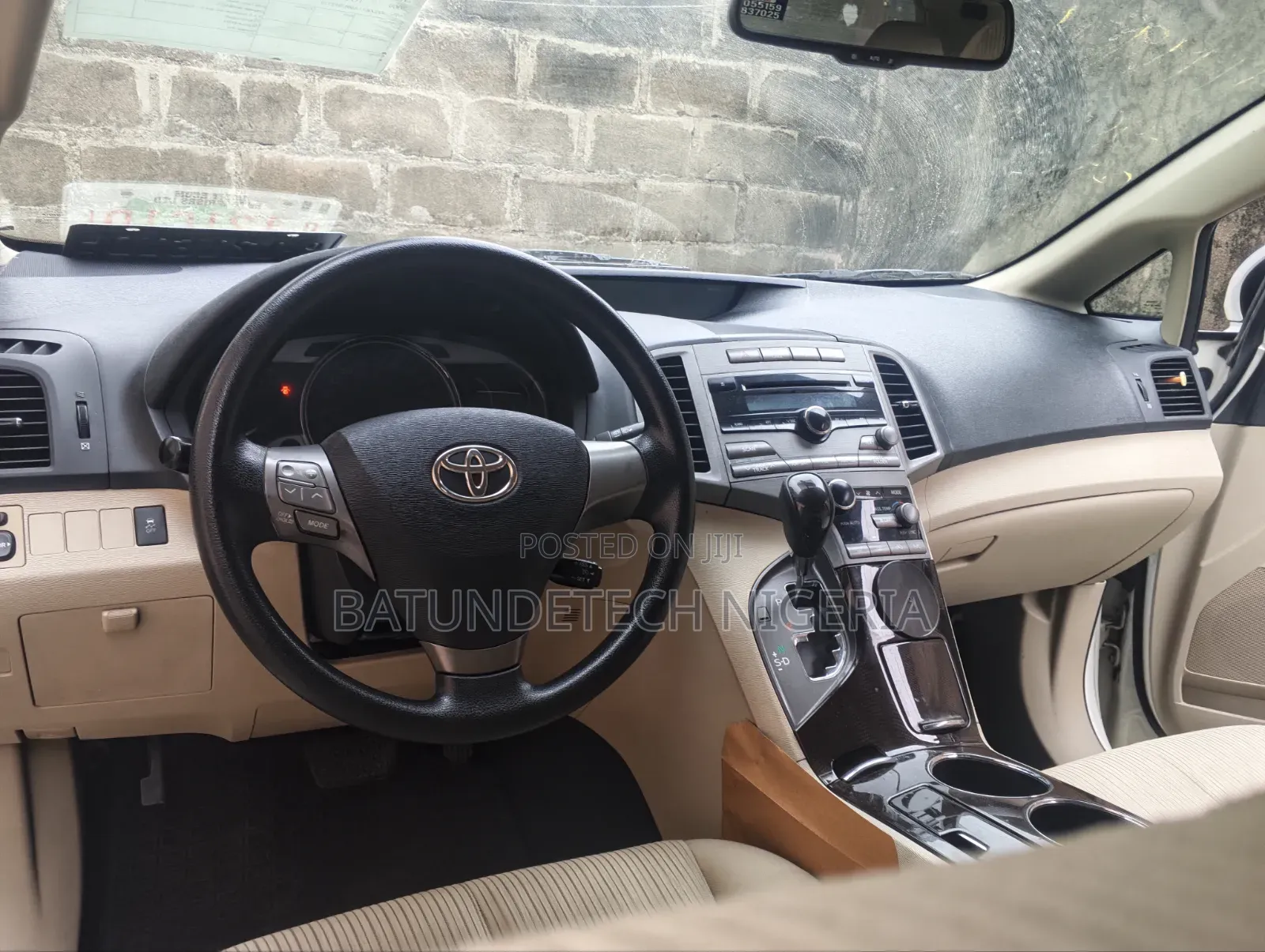 Toyota Venza 2010 White