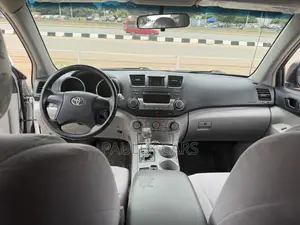 Toyota Highlander Sport 2009 Silver