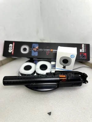 Q13 AI Face-Tracking Tripod With Two Mini Lights