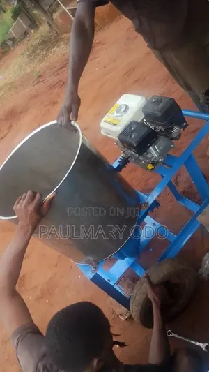 Cassava Pounding Machine
