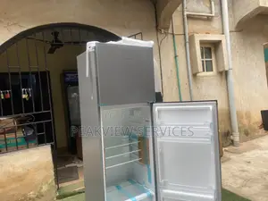 Hisense 360L High Volume Refrigerator
