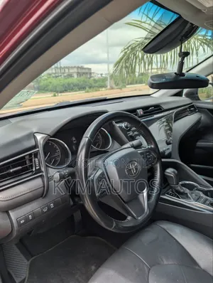 Toyota Camry 2019 Burgundy