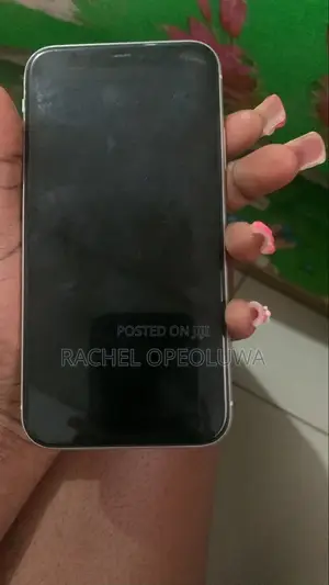 Apple iPhone 11 64 GB White