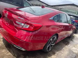 Honda Accord 2018 Red