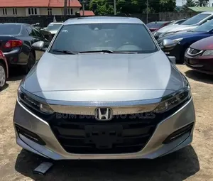 Honda Accord Sport 2018 Silver