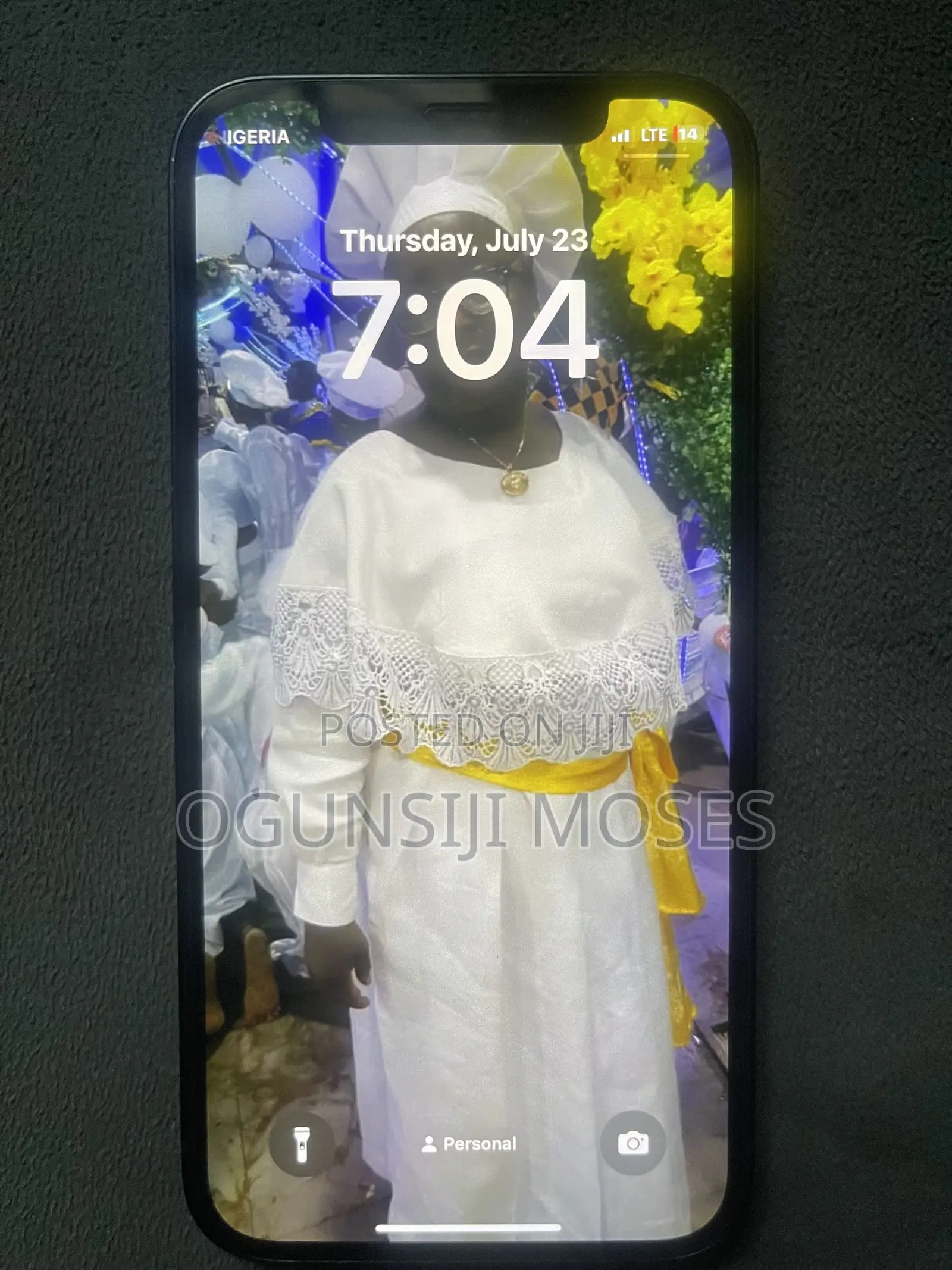 Apple iPhone 12 64 GB