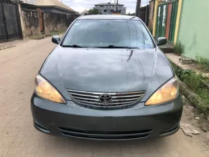 Toyota Camry LE 4dr Sedan (2.4L 4cyl 4A) 2004 Green