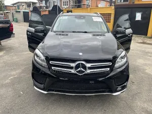 Mercedes-Benz GLE-Class 2017 Black