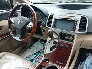 Toyota Venza 2010 Black