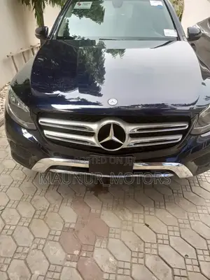 Mercedes-Benz GLC-Class 2016 Blue