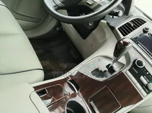 Toyota Venza 2012 White
