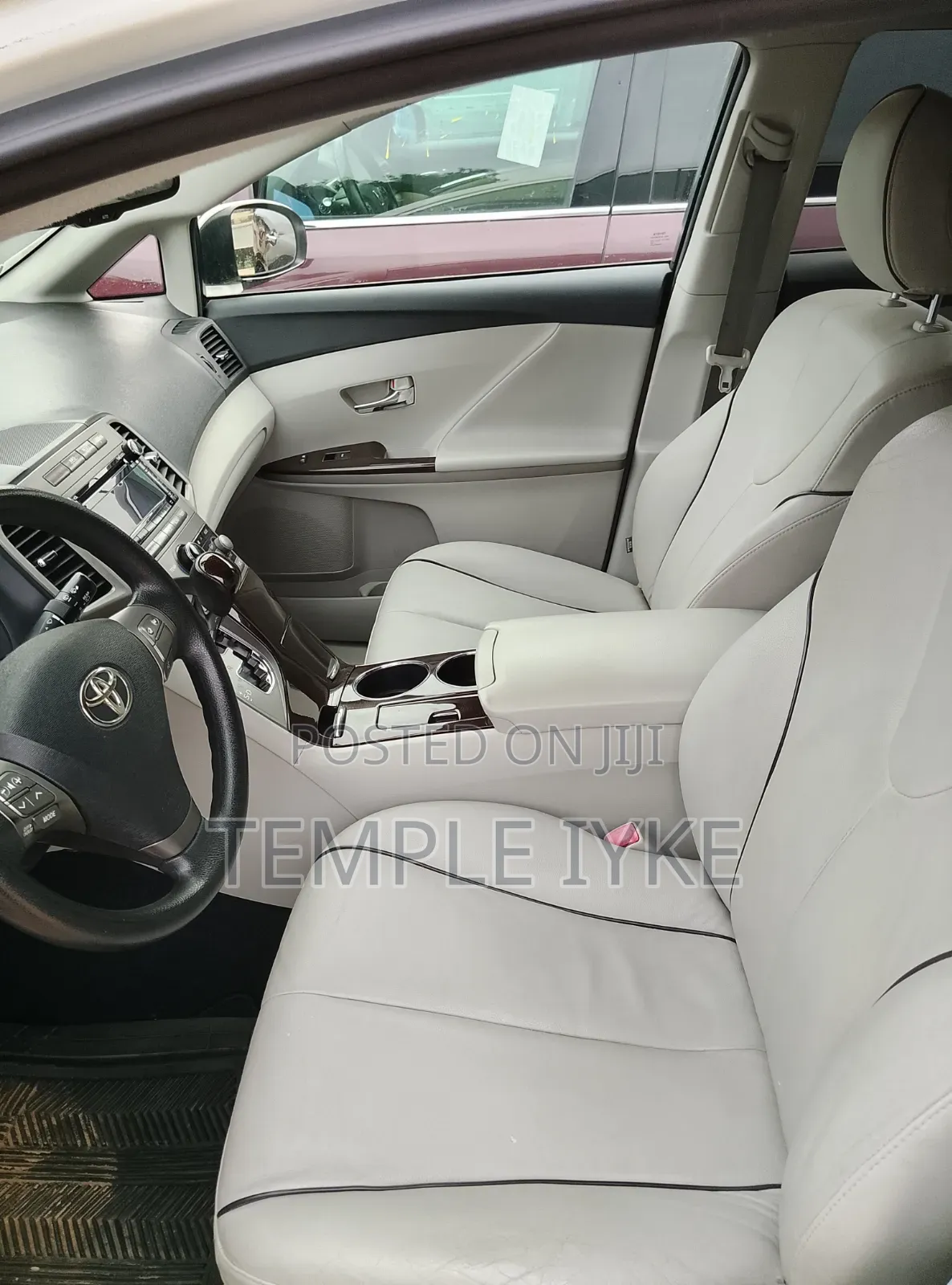 Toyota Venza 2012 White