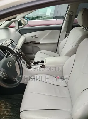 Toyota Venza 2012 White