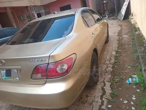 Lexus ES 2004 Gold