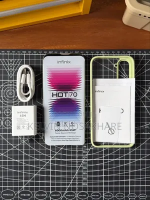 New Infinix Hot 70 128 GB Black