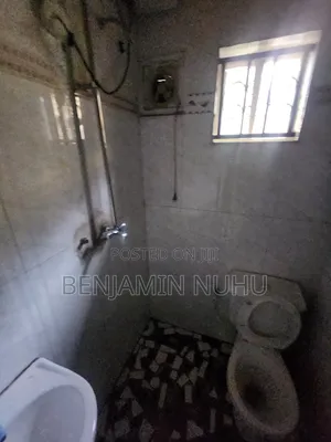 1bdrm Shared Apartment in Greenland Estate, Olokonla for rent