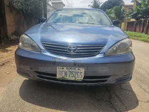Toyota Camry 2004 Blue