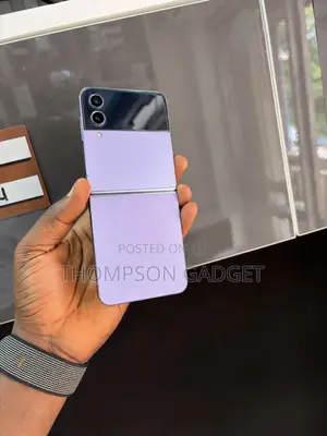 Samsung Galaxy Z Flip4 256 GB Purple