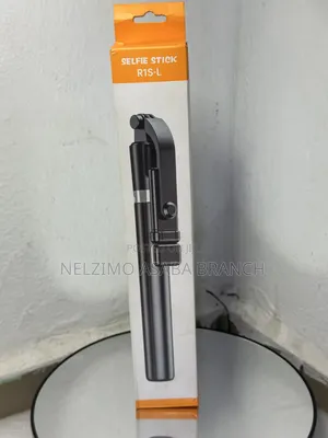 R1S L Tripod Selfie Stick