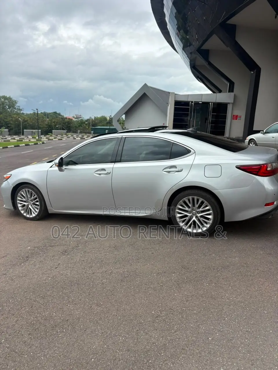 Lexus ES 2016 Silver