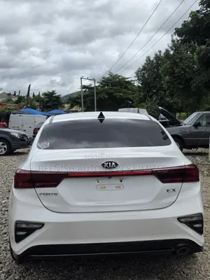 Kia Forte 2020 White