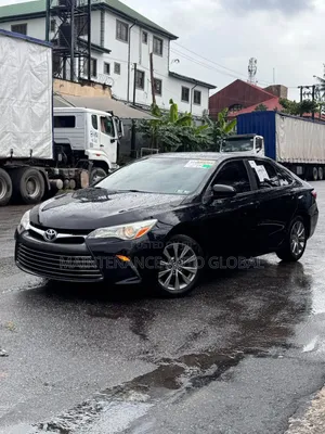 Toyota Camry XLE 4dr Sedan (2.5L 4cyl 6A) 2015 Black