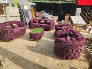 High Quality Executive Sofa Padded Chairs.