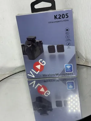  Wireless Microphone