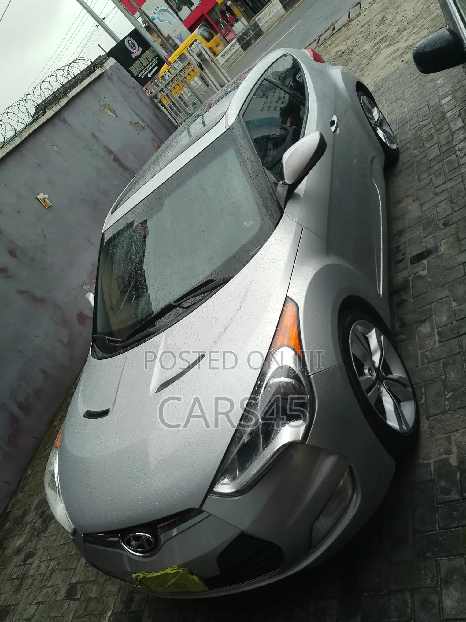 Hyundai Veloster 2013 Silver