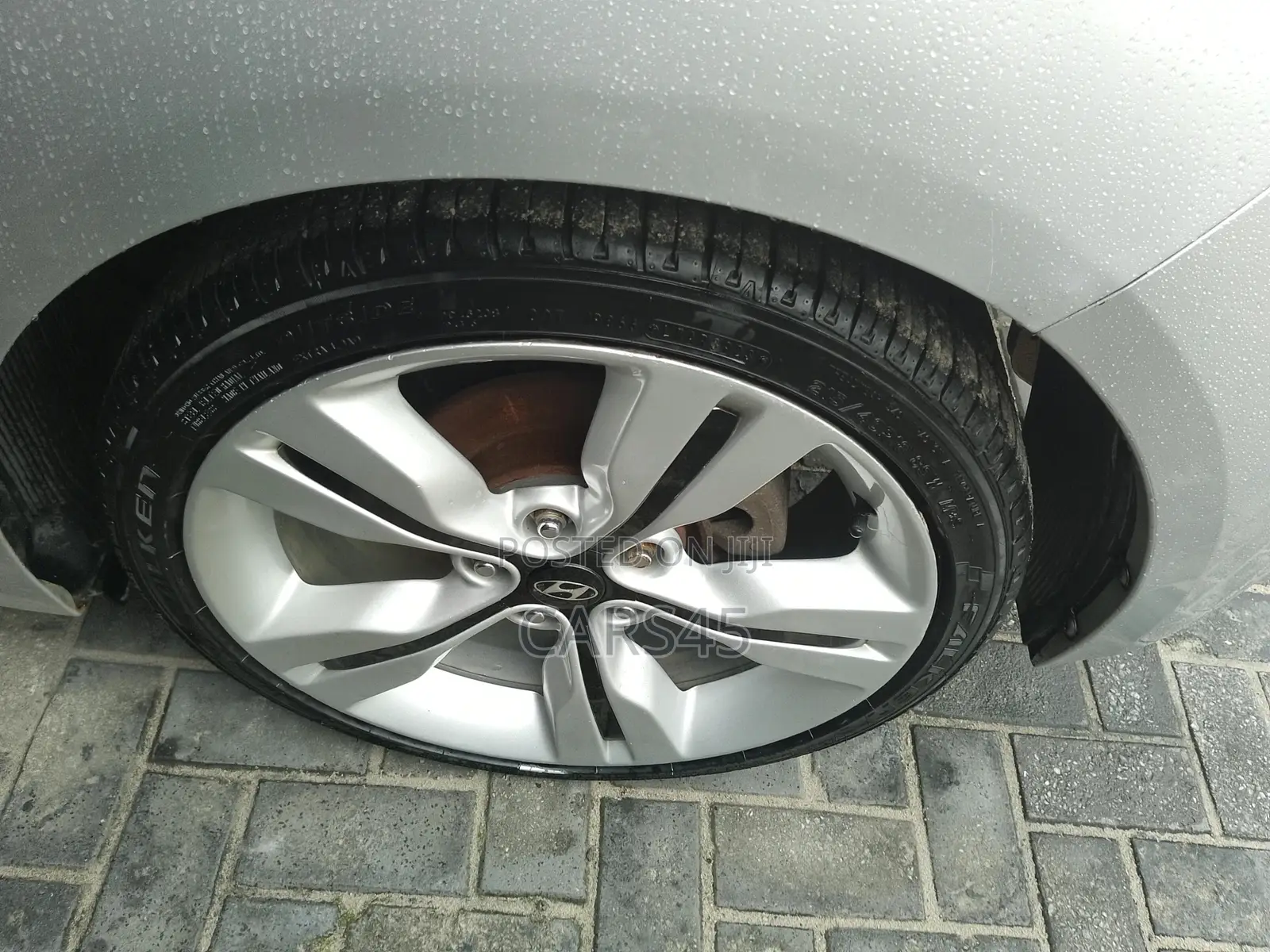 Hyundai Veloster 2013 Silver