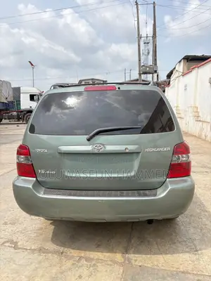 Toyota Highlander 2005 Green