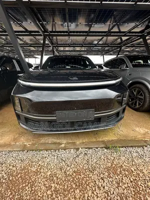 New Li Auto L9 1.5 Hybrid AWD 2025 Black