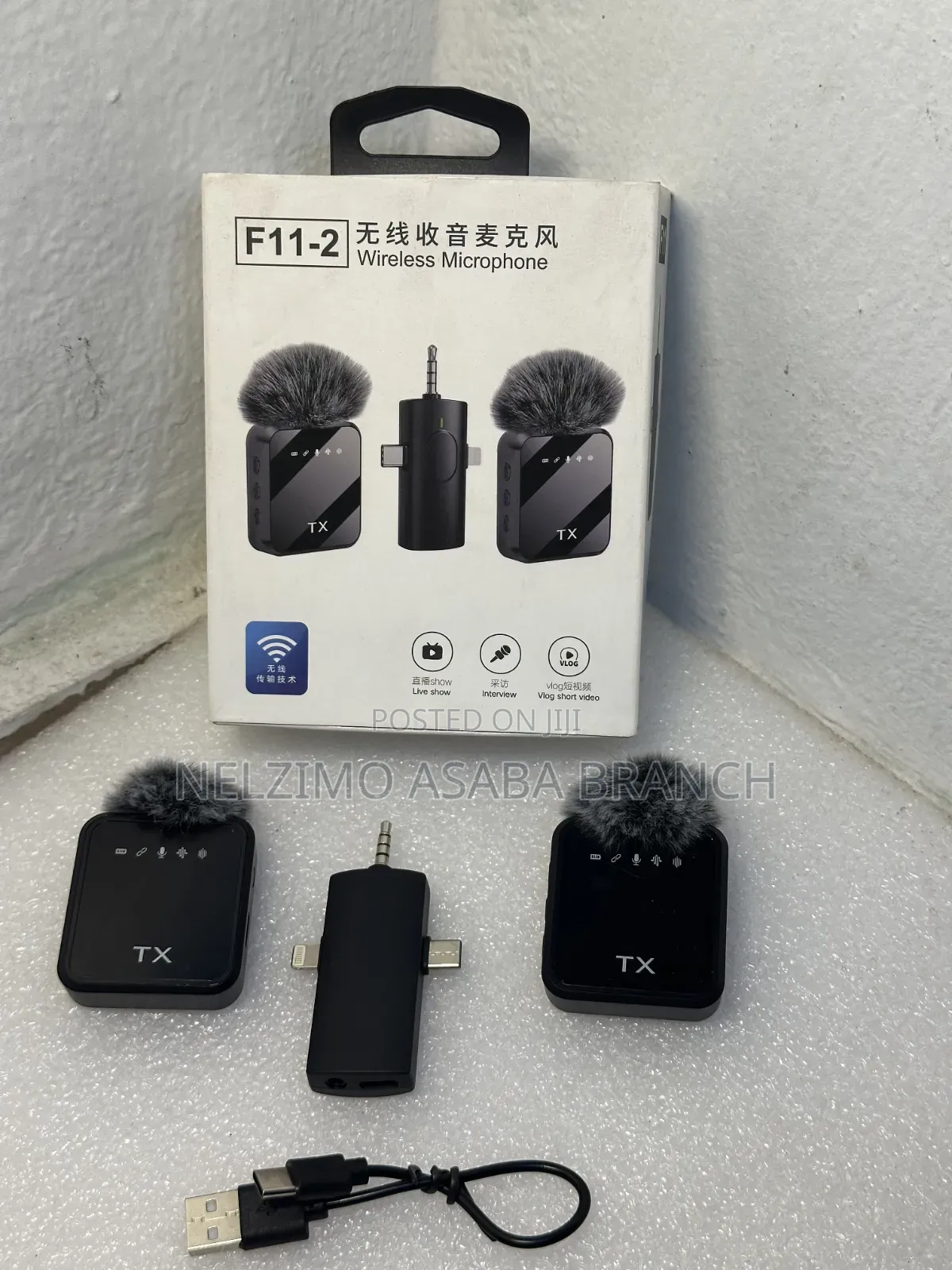 F11-2 Wireless Microphone