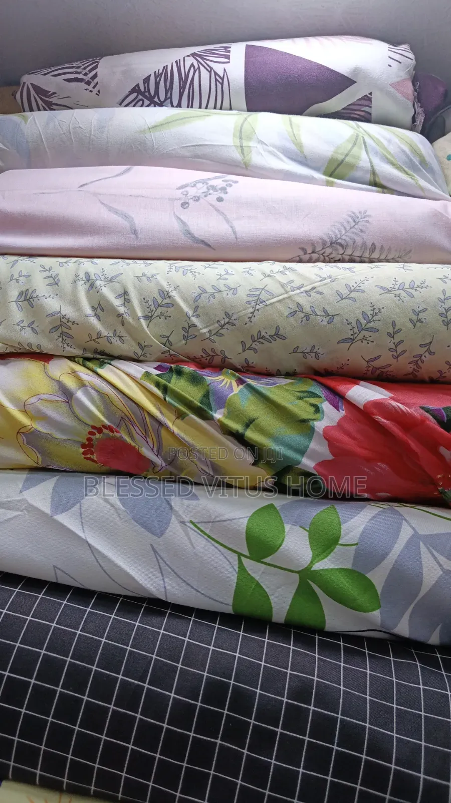 Elegant Flower Bedspread Fabric – Premium Quality Cotton
