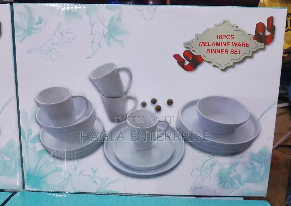 16 Pieces Unbreakable Melamine Dinner Set