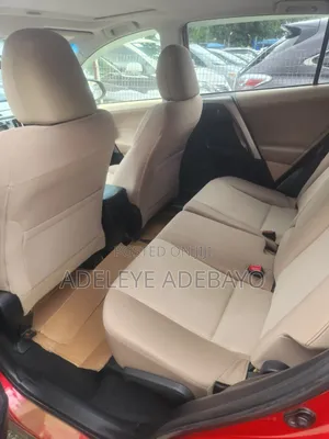 Toyota RAV4 2014 Red
