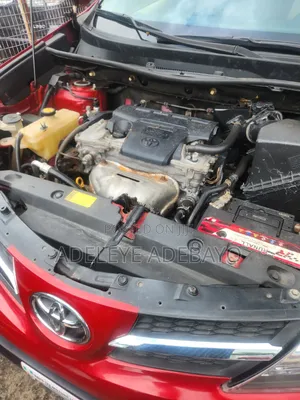Toyota RAV4 2014 Red