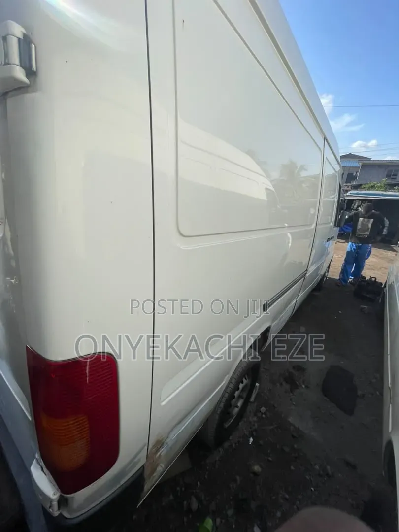 Volkswagen LT 2005 White
