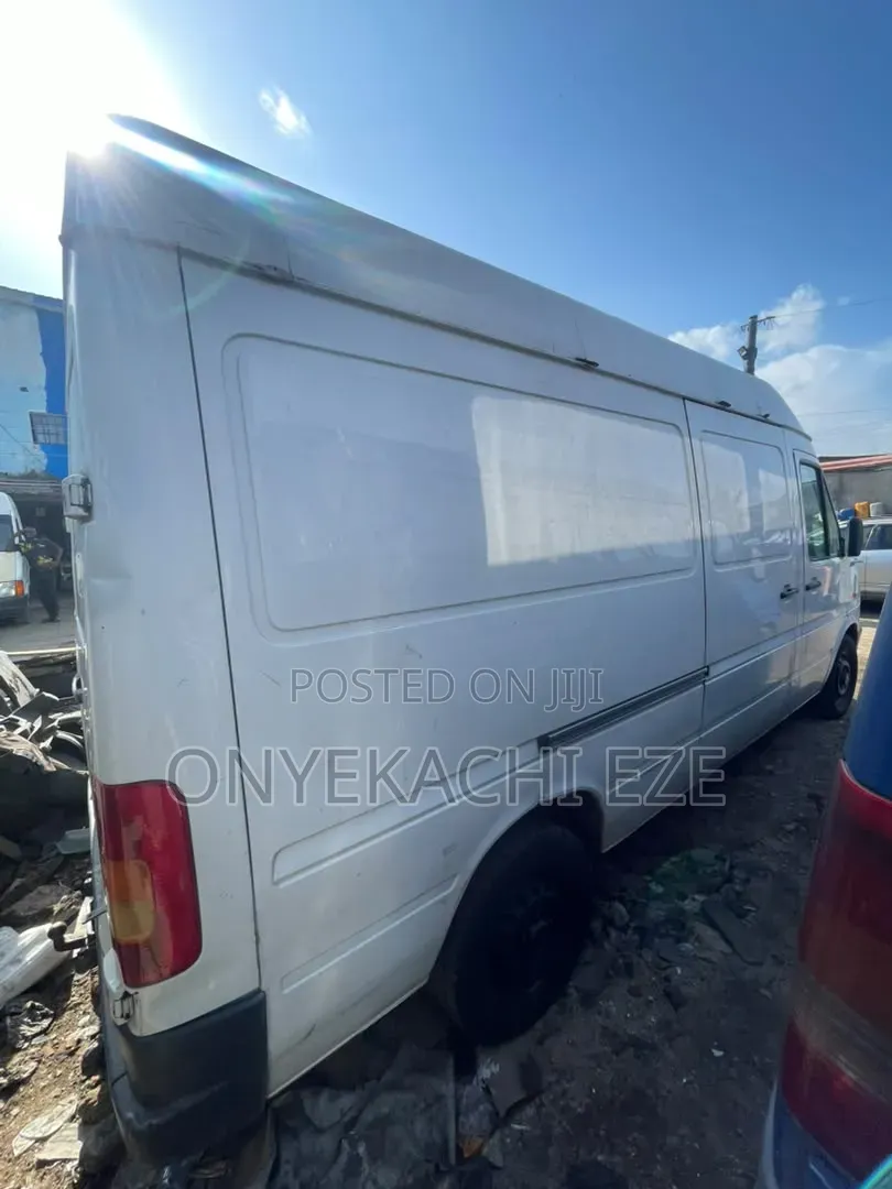 Volkswagen LT 2005 White