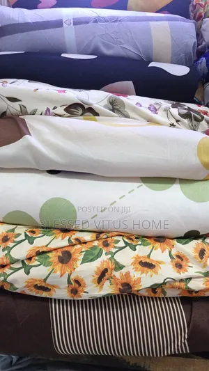 Elegant Flower Bedspread Fabric for Bedrooms